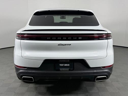 2026 Porsche Cayenne AWD