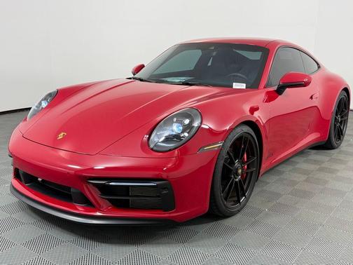 2024 Porsche 911 Carrera GTS
