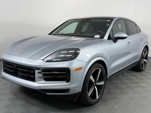 2024 Porsche Cayenne AWD