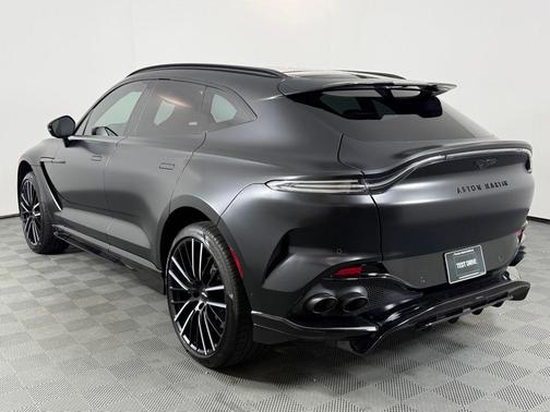 Q Satin Jet Black 2023 Aston Martin DBX 707