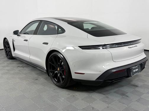 2023 Porsche Taycan GTS