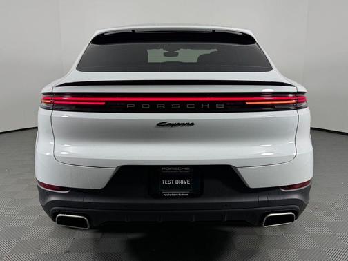 2026 Porsche Cayenne Base