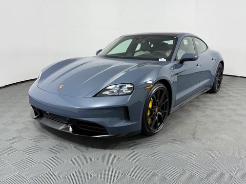 2025 Porsche Taycan GTS