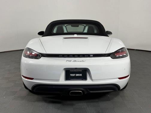 White 2025 Porsche 718 Boxster