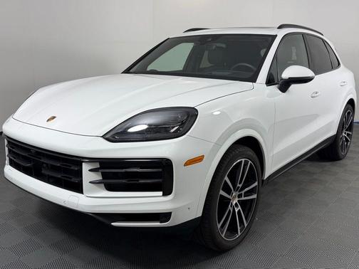 2025 Porsche Cayenne Base