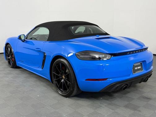 2023 Porsche 718 Boxster GTS 4.0
