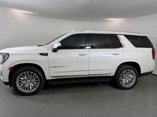 White Frost 2023 GMC Yukon Denali