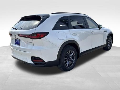 Rhodium White Premium 2026 Mazda CX-70 PHEV SC Plus