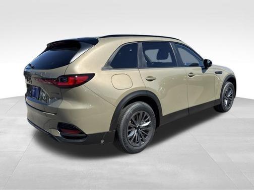 Zircon Sand Metallic 2026 Mazda CX-70 PHEV SC