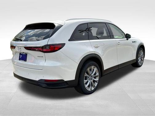 Rhodium White Premium 2026 Mazda CX-90 3.3 Turbo Preferred