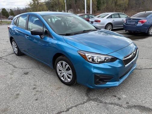 2019 Subaru Impreza 2.0i