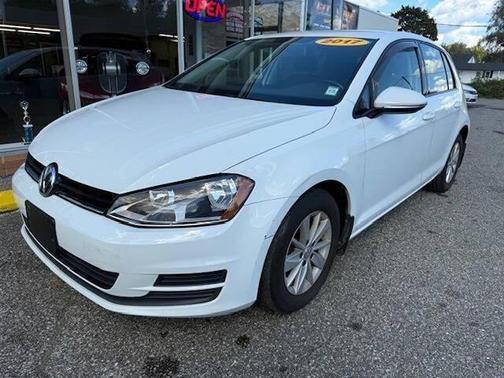 2017 Volkswagen Golf TSI SE 4-Door