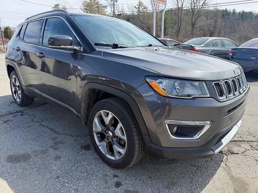 Granite Crystal Metallic Clearcoat 2019 Jeep Compass Limited