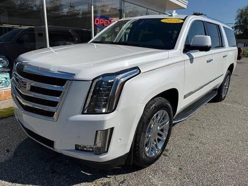 2020 Cadillac Escalade ESV Standard