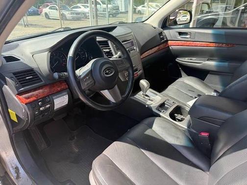 2010 Subaru Outback 2.5 i Limited