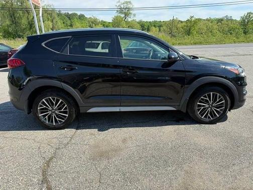 Black Noir Pearl 2021 Hyundai TUCSON SEL