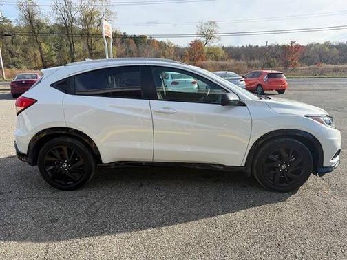 2022 Honda HR-V AWD Sport