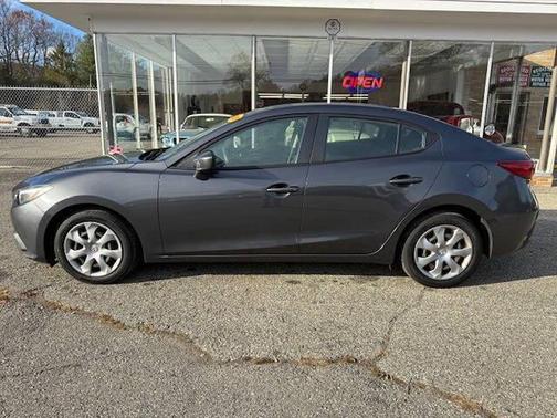 2016 Mazda Mazda3 i Sport