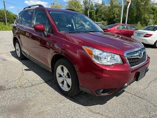 Venetian Red Pearl 2014 Subaru Forester 2.5i Limited