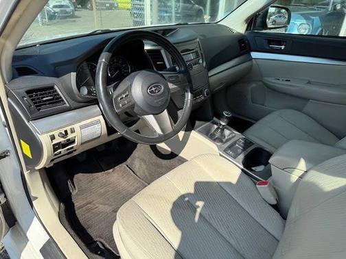 2011 Subaru Legacy Premium
