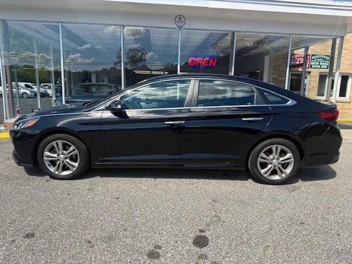 2018 Hyundai SONATA SEL