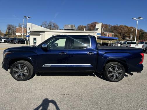2022 Toyota Tundra Capstone Hybrid