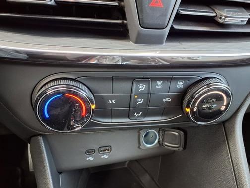 Moonstone Gray Metallic 2026 Buick Encore GX Preferred