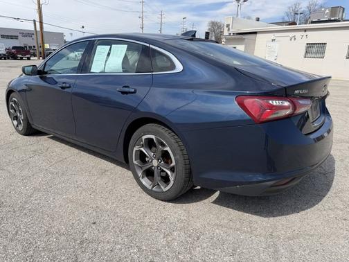 Northsky Blue Metallic 2021 Chevrolet Malibu LT
