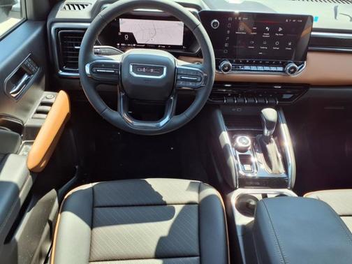 2026 GMC Canyon 4WD AT4
