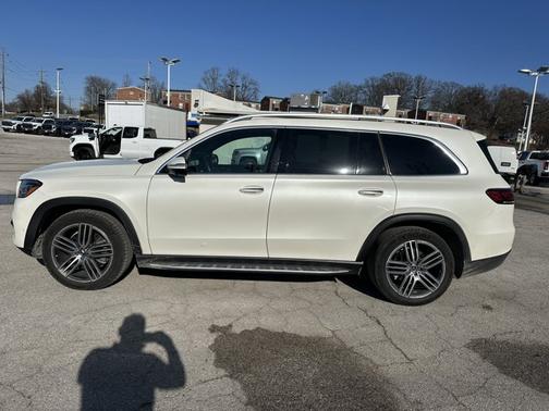 2023 Mercedes-Benz GLS 450 Base