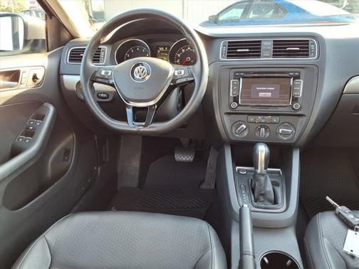 2015 Volkswagen Jetta 1.8T SE