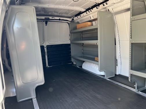 2025 GMC Savana 2500 Work Van