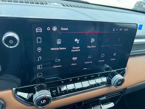 2025 GMC Canyon 4WD AT4