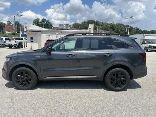 2022 Kia Sorento X-Line S