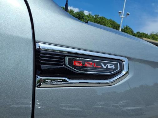 Sterling Metallic 2026 GMC Sierra 1500 Denali