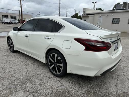 2017 Nissan Altima 2.5 SR