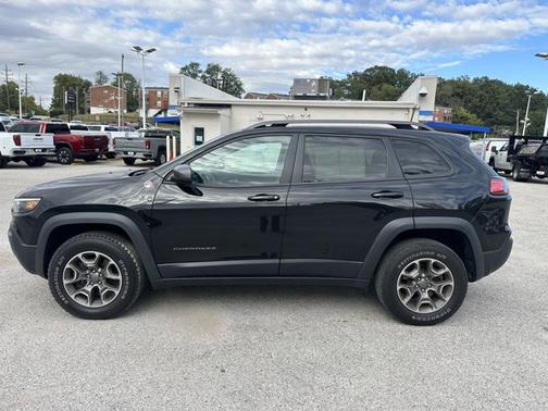 2020 Jeep Cherokee Trailhawk