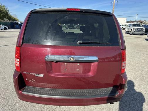 2008 Chrysler Town & Country Touring