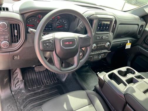 2025 GMC Sierra 3500 Pro