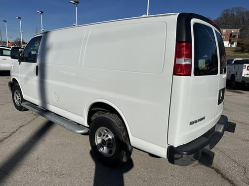 2023 GMC Savana 2500 Work Van