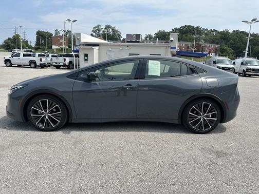 2023 Toyota Prius LE