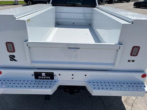 2025 GMC Sierra 3500 Pro