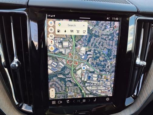 2022 Volvo XC60 Recharge Plug-In Hybrid Inscription