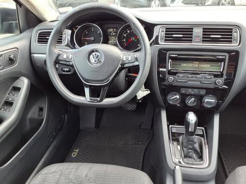 Black 2015 Volkswagen Jetta 2.0L TDI S