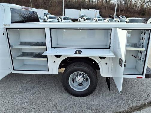 2026 GMC Sierra 3500 Pro