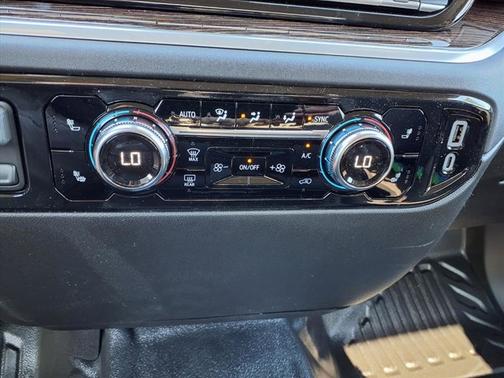 2026 GMC Sierra 3500 SLE