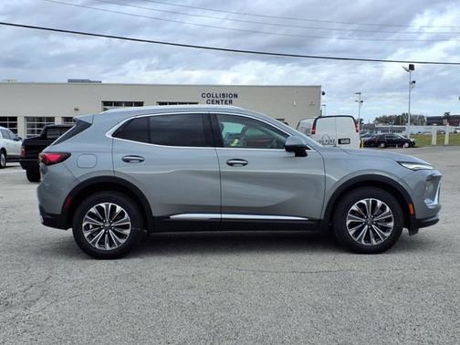 2025 Buick Envision Preferred