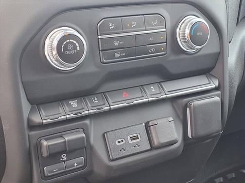 2025 GMC Sierra 3500 Pro