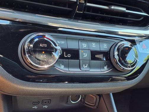Ebony Twilight Metallic 2026 Buick Envista Sport Touring