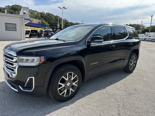 2022 GMC Acadia SLE